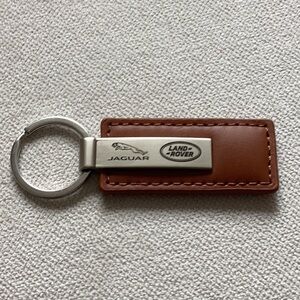 New Jugular Land Rover Brown Leather Keychain